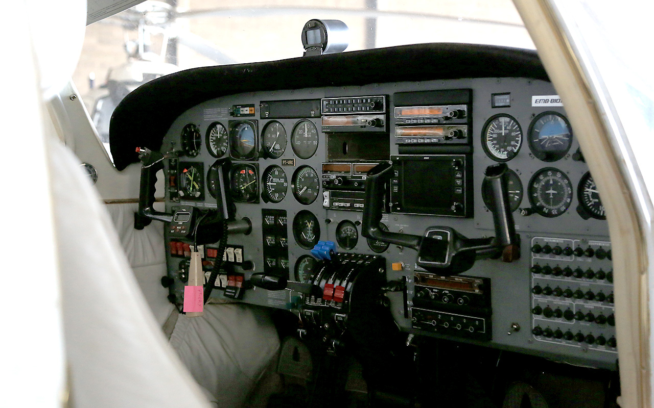 Avi&atilde;o Silval