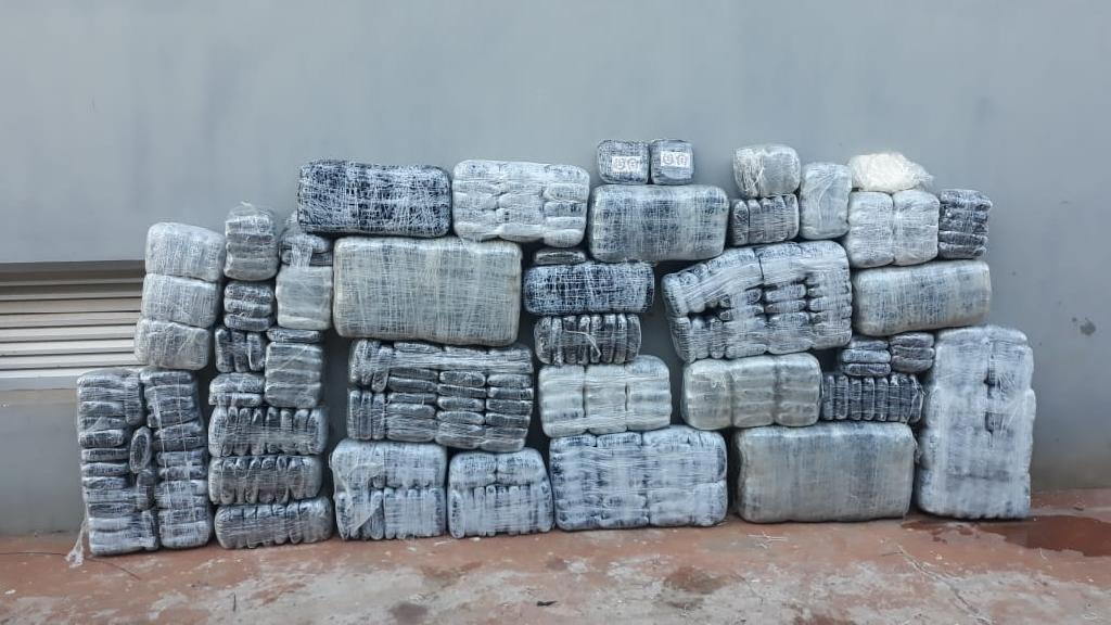 Forças de segurança apreendem meia tonelada de cocaína