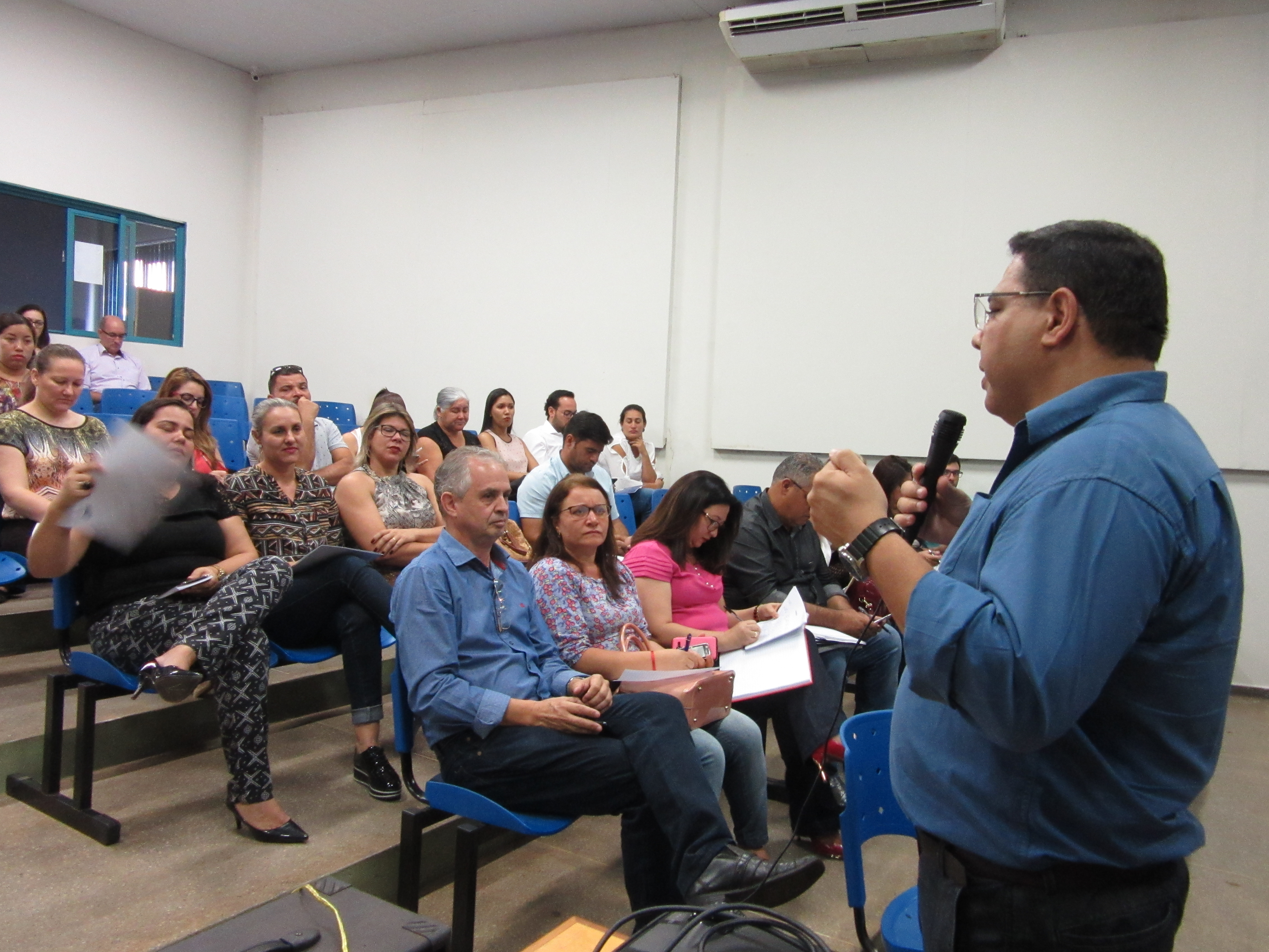 Coordenador-geral da caravana e secret&aacute;rio de Estado do Gabinete de Governo, Jos&eacute; Arlindo de Oliveira