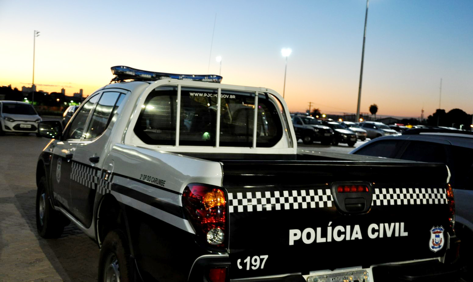 viatura policia civil
