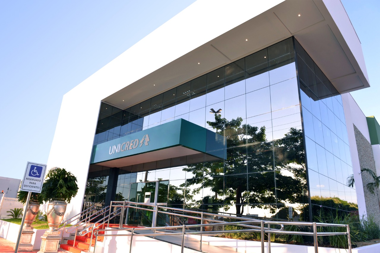 Unicred agencia bancaria