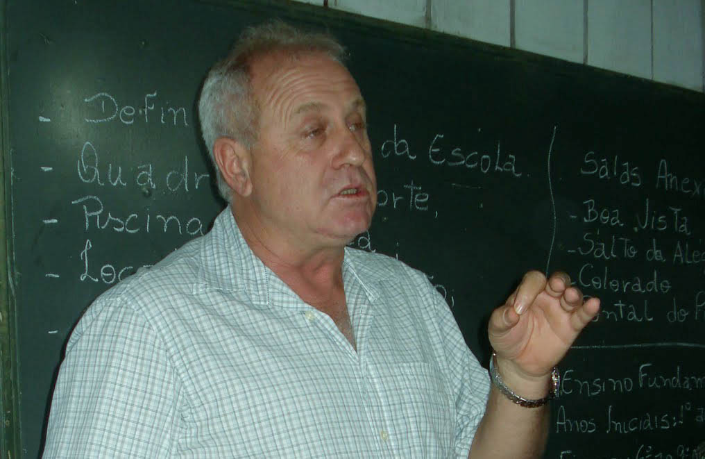 Odir Jose? Nicolodi; cacula