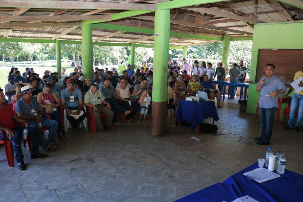 A proposta de expans&atilde;o do cacau surge como uma op&ccedil;&atilde;o de renda perene aos mais de 2.300 agricultores familiares do munic&iacute;pio