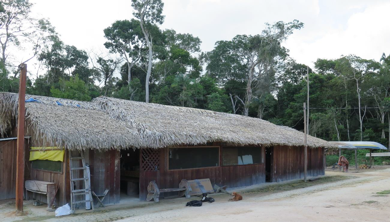 Base funai Kawahiva indio