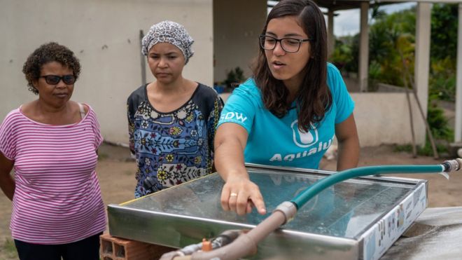 Com projeto para filtrar &aacute;gua, brasileira &eacute; 1&ordf; a ganhar pr&ecirc;mio da ONU