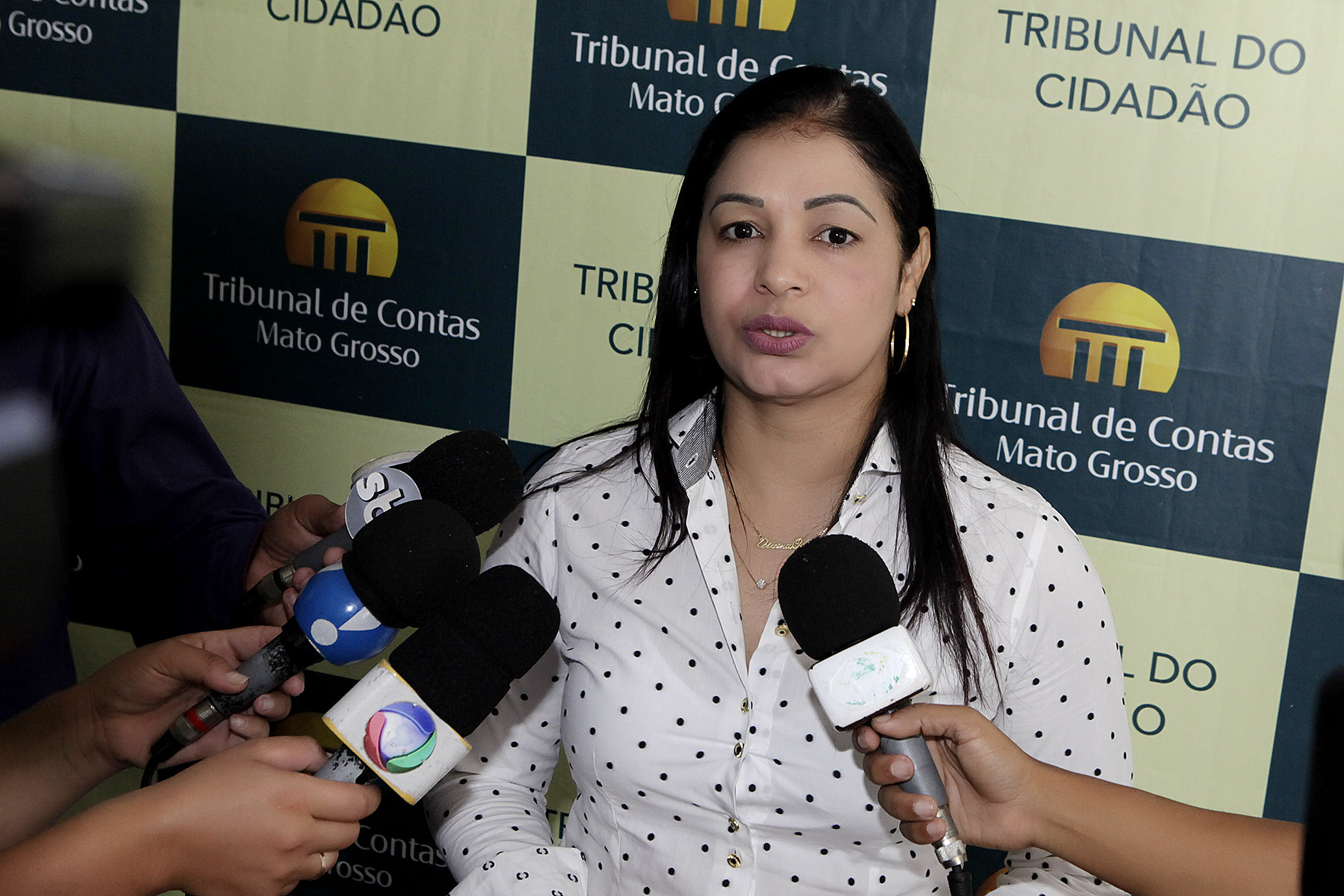 Divina Oda - Prefeita do Pontal do Araguaia 