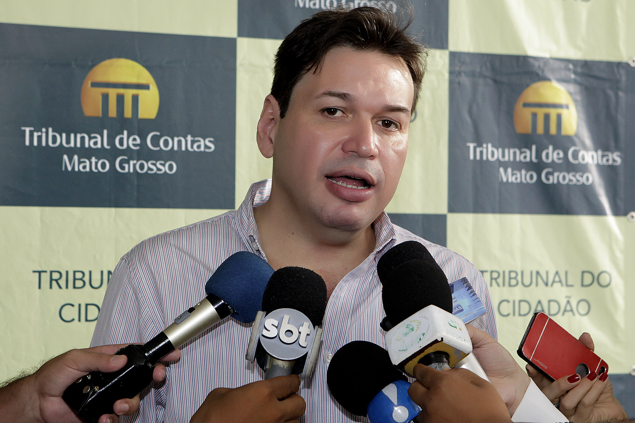 Barra do Garc?as - Prefeito Roberto Faria - 01.jpg