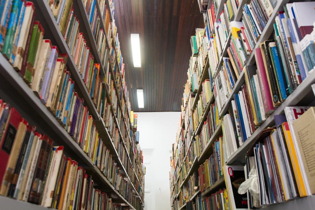 Biblioteca p&uacute;blica de Ju&iacute;na conquista pr&ecirc;mio nacional 