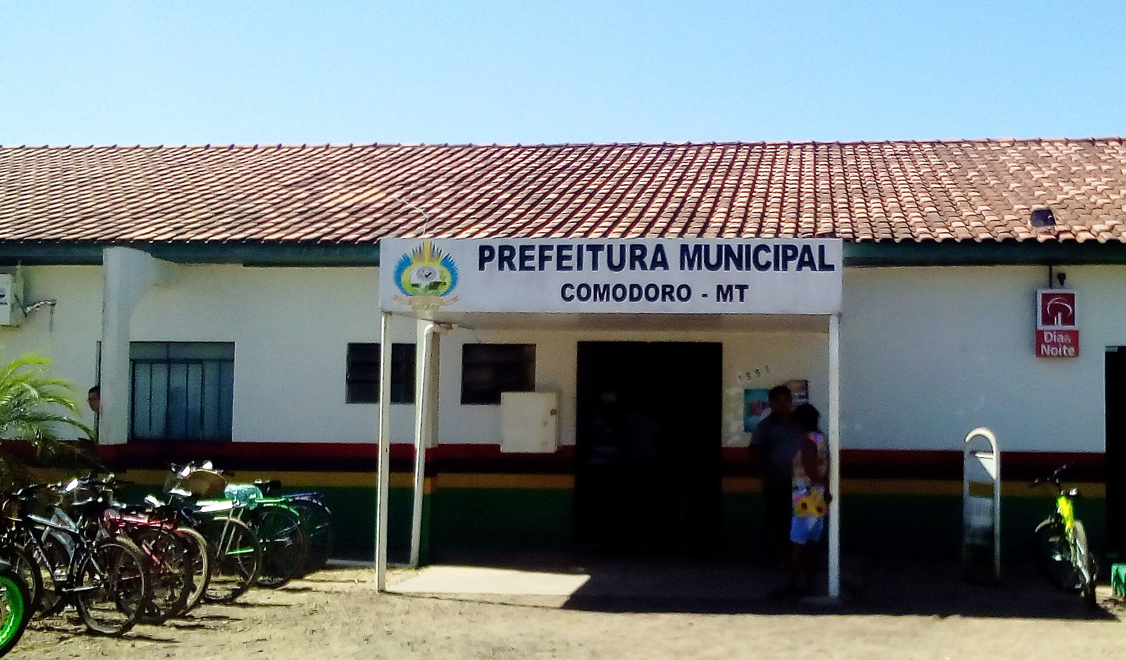 fachada prefeitura comodoro
