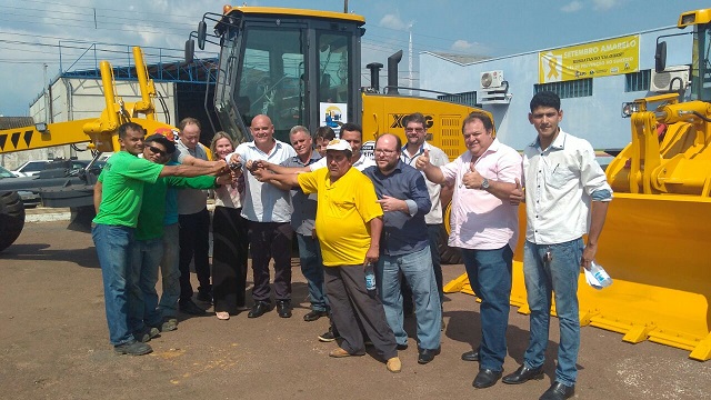 Aquisi&ccedil;&atilde;o de maquin&aacute;rio novo em Peixoto de Azevedo