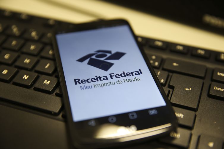 A Receita oferece ainda aplicativo para tablets e smartphones, que permite o acompanhamento das restitui&ccedil;&otilde;es 