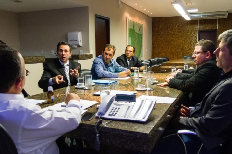 Governbo faz Reuni&atilde;o em Nova Mutum