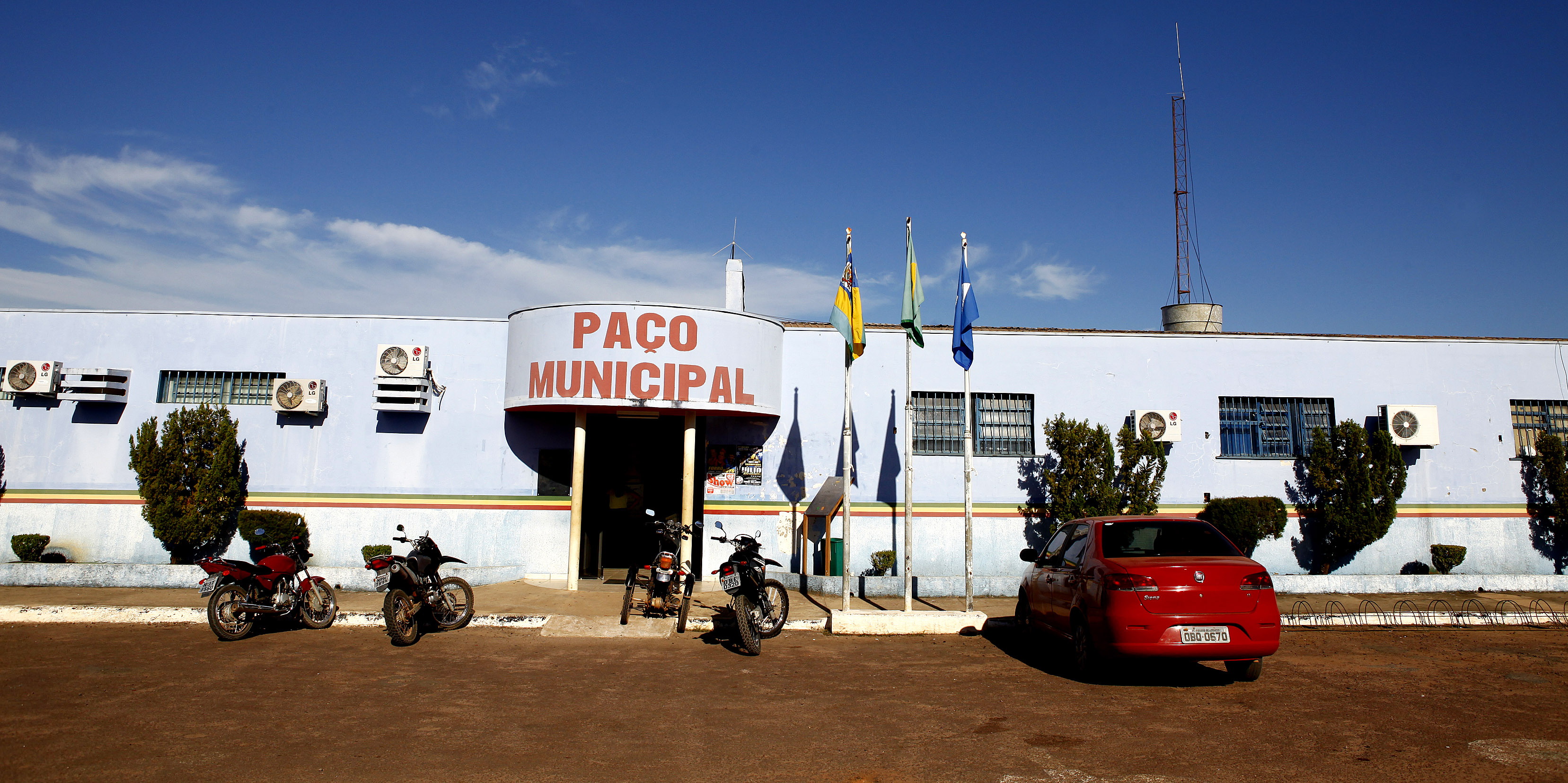 Prefeitura municipal de Peixoto de Azevedo - 02.jpg