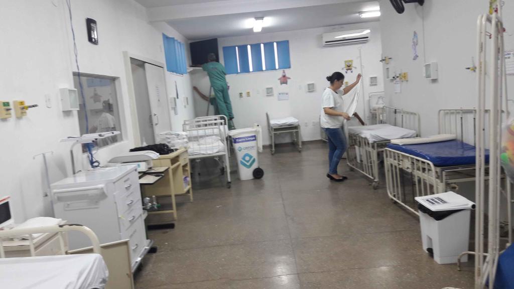 Ala pedi&aacute;trica Hospital Regional de Col&iacute;der