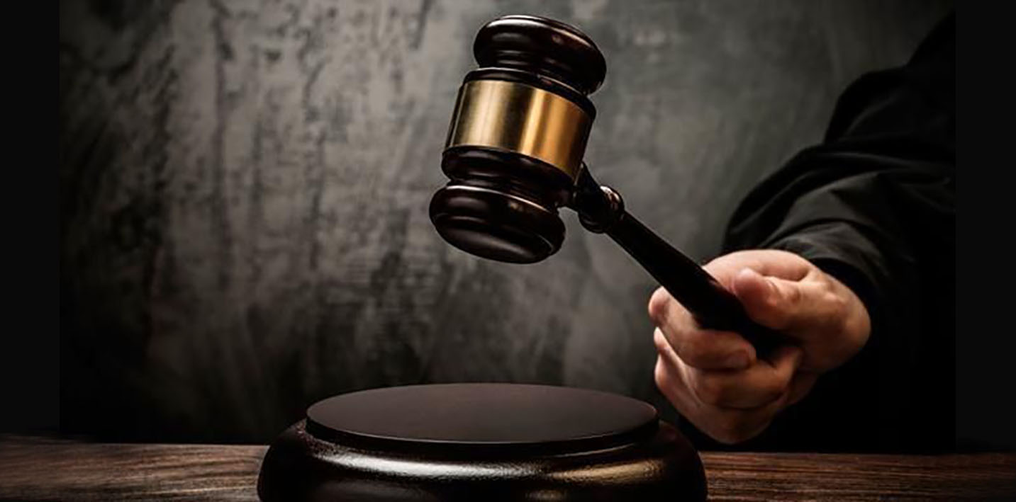  justica juiz condenacao malhete martelo juri