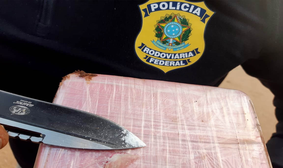 Policia RF apreende cocaina em pocone